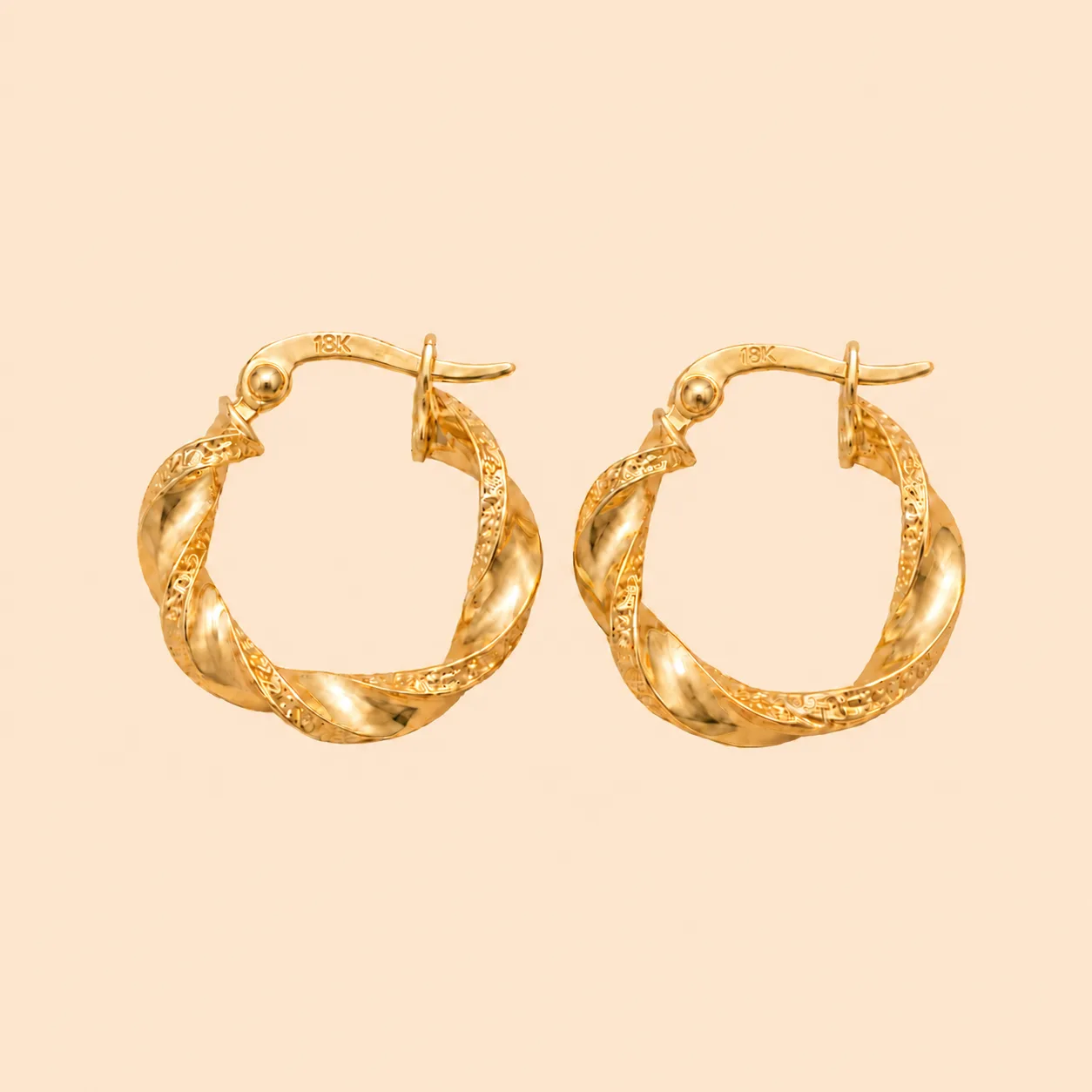 Intertwined hoop earrings